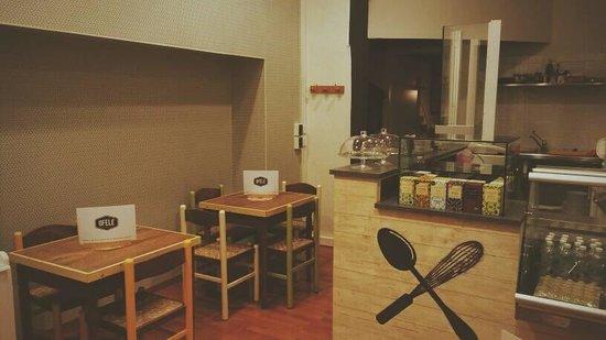 Ofelé. Caffè & Coccole